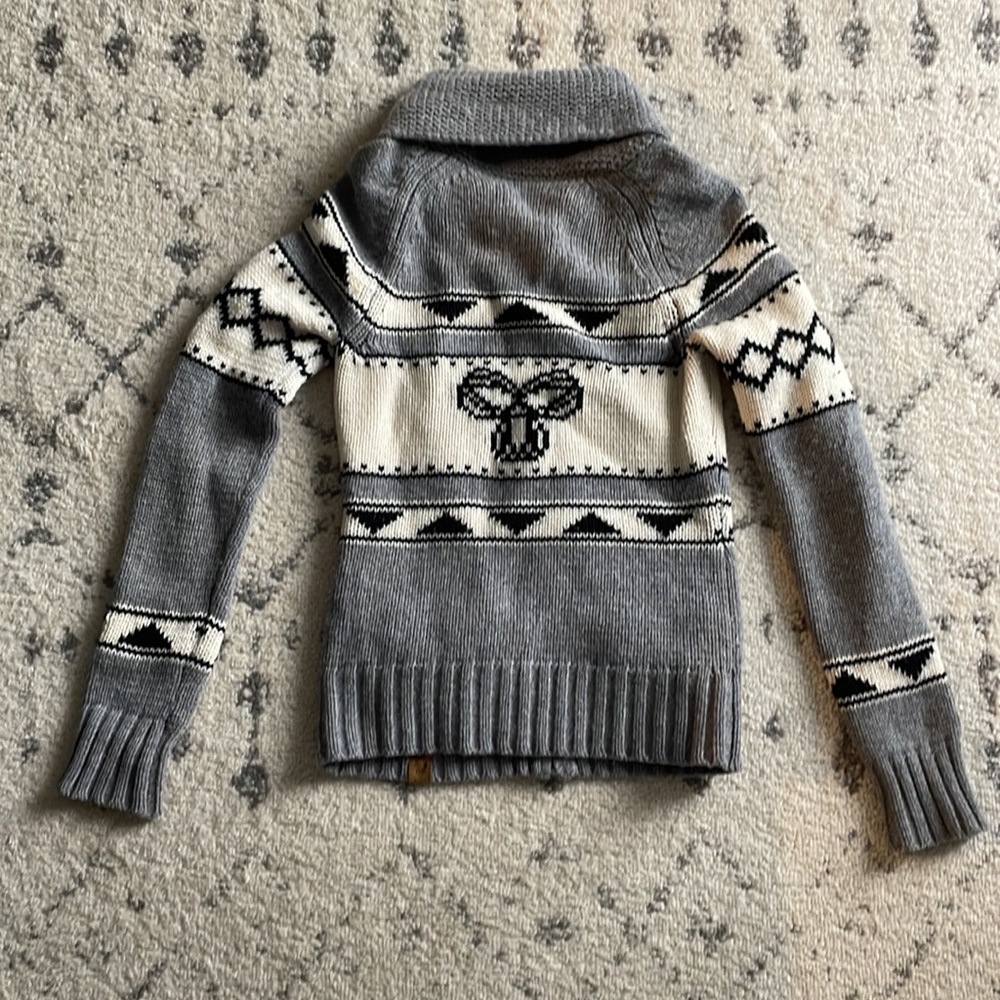 TNA Knit - Picture 2 of 2